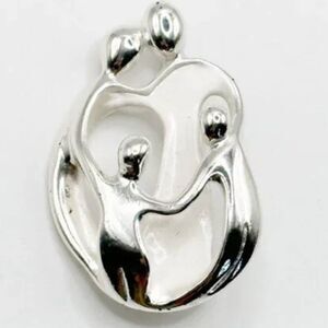 Carolyn Pollack Sterling Silver 925 Loving Family Of Four Pendant Jewelry 17"